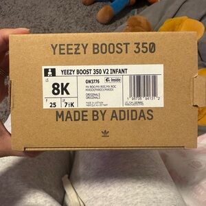 Adidas Yeezy Boost 350 V2 Infant Sneakers